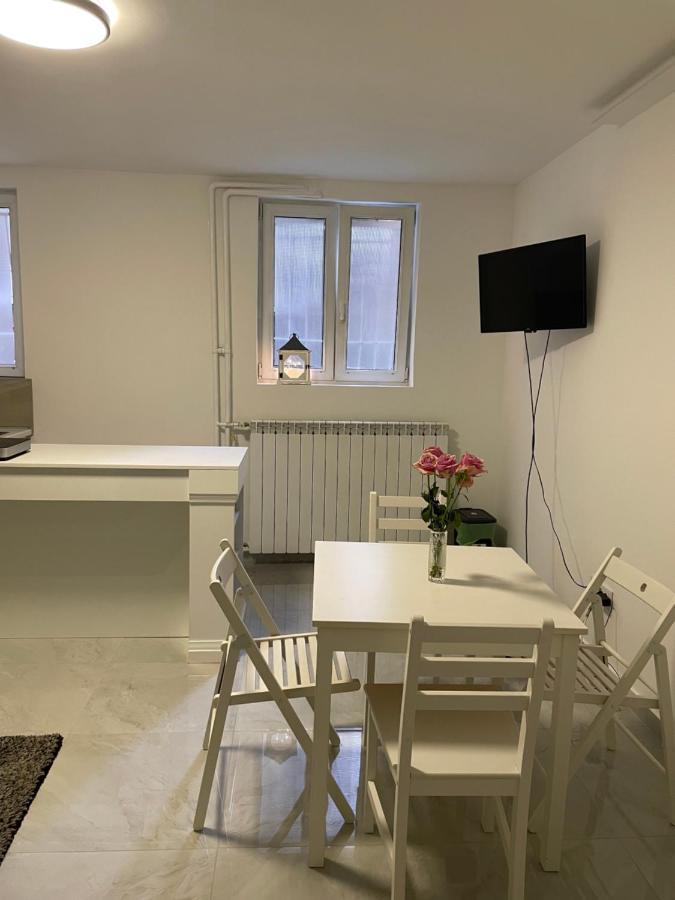Appartement Alexandar13 à Belgrade Extérieur photo